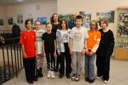 Встреча художника Ксении Литвиновой с учащимися «Петрово-Дальневской школы искусств»